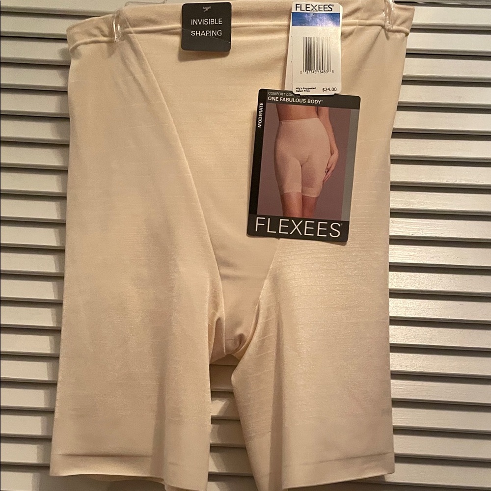 FLEXEES XL Invisible Shaping Moderate Control Nude Underwear